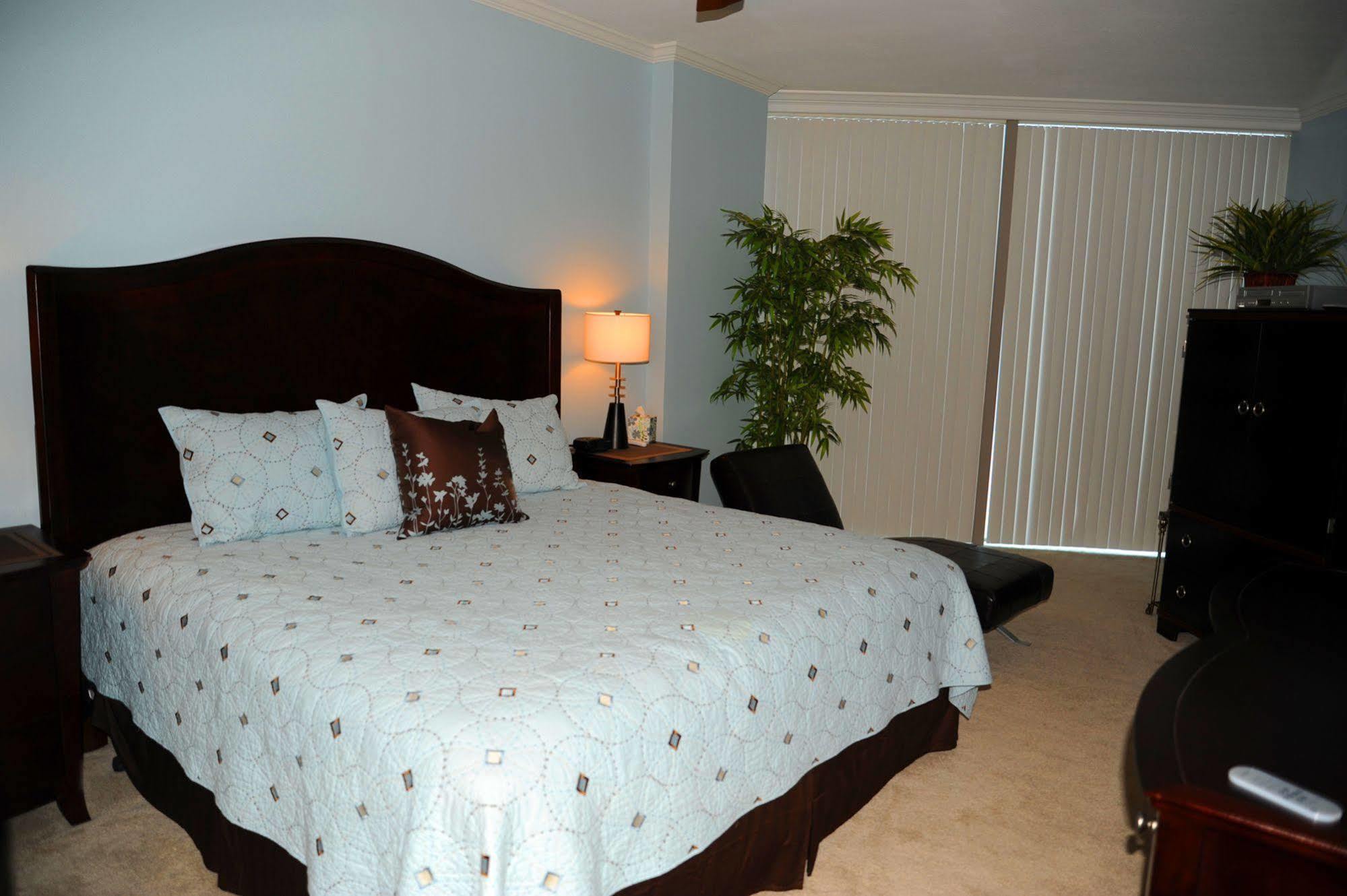 بيلوكسي Sea Breeze Condominium Resort المظهر الخارجي الصورة