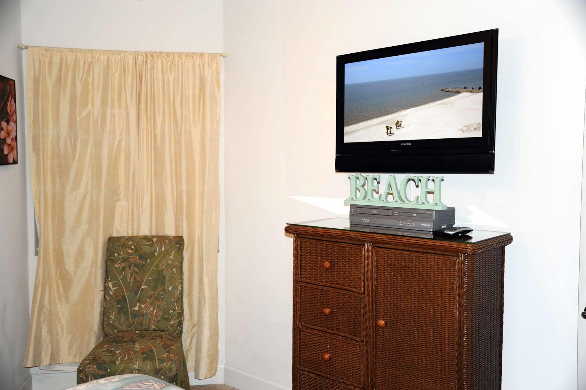 بيلوكسي Sea Breeze Condominium Resort المظهر الخارجي الصورة
